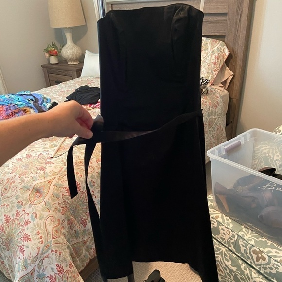 Strapless black dress with tie at waist- size 3/4 - Picture 1 of 6